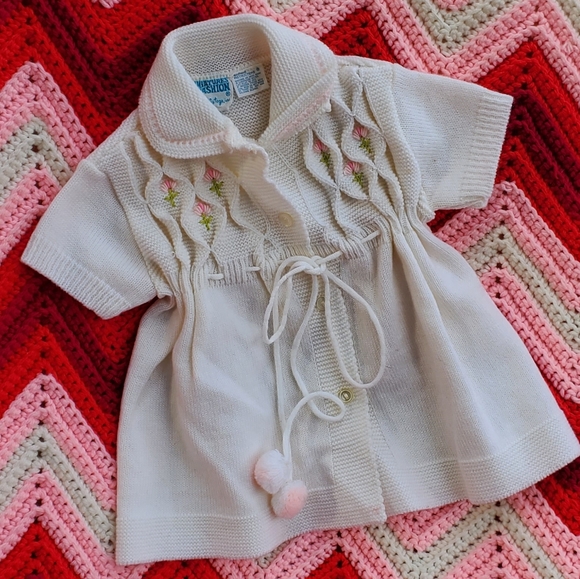 Vintage Smocked Style Ivory Knit Baby Dress - Picture 2 of 4